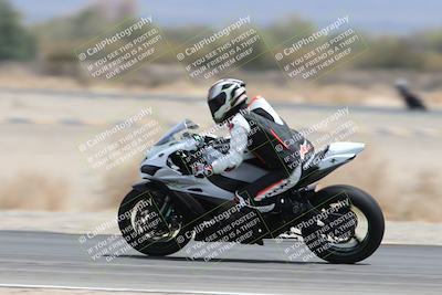 media/May-05-2025-Moto Forza (Mon) [[3c1838c5e5]]/2-B Group/Session 3 (Panning Test Turn 14 Inside)/